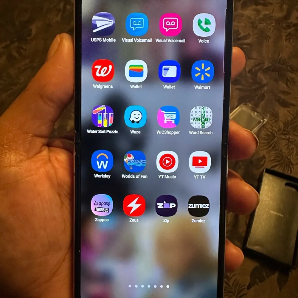 Unlocked Samsung Galaxy Z Flip5 512gb